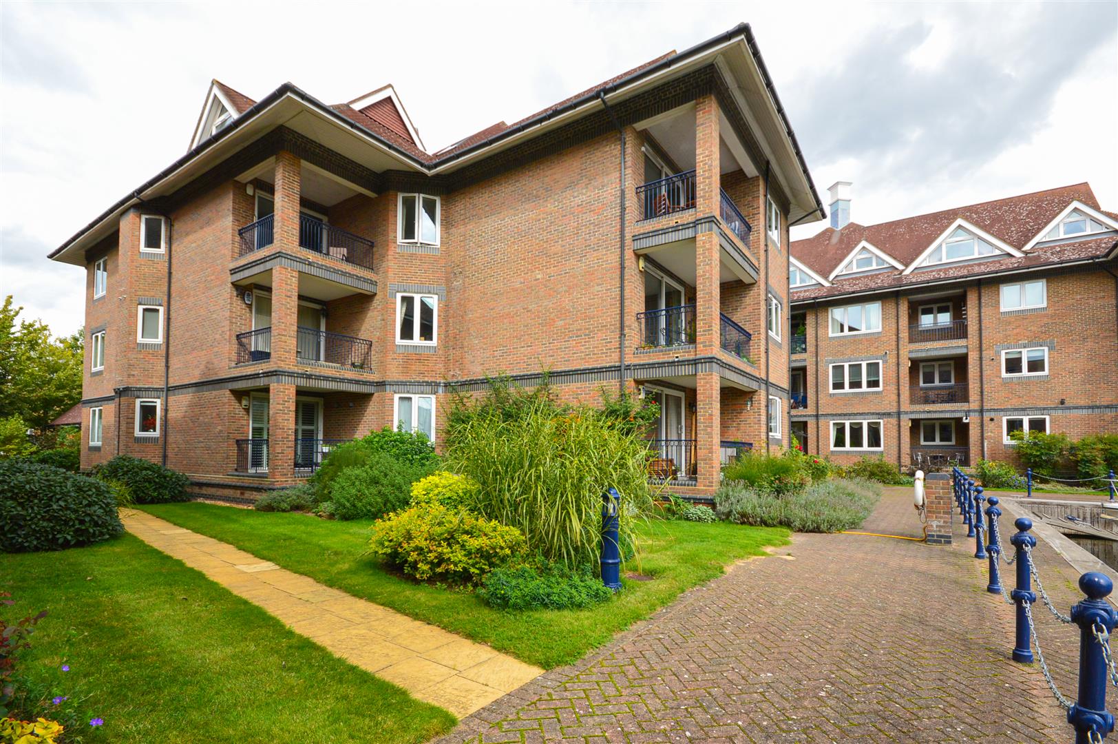 The Eights Marina, Mariners Way, Cambridge